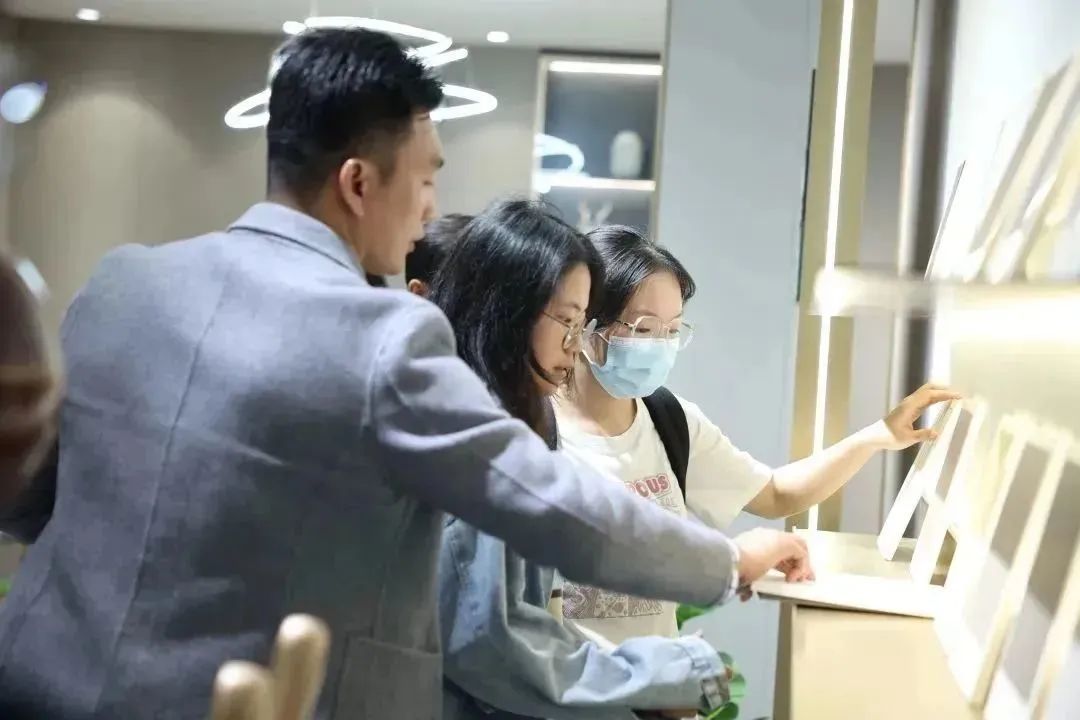 【踔厉奋发，聚力前行】广州团队前往鹰牌2086总部参观学习(图13)
